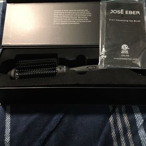 Jose Eber 4 in 1 Volumizing Hot Brush